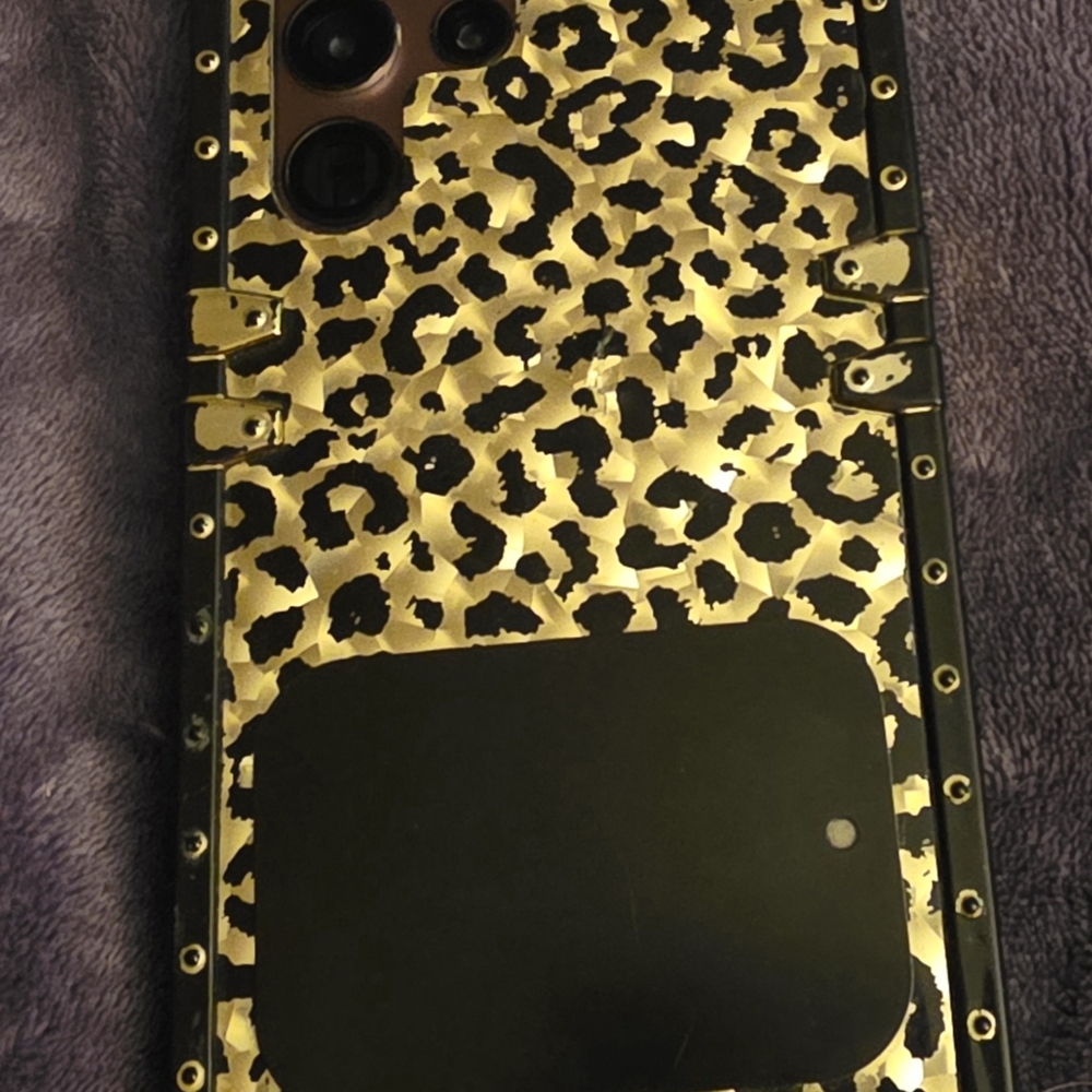 Leopard Print Phone Case - Black and Gold